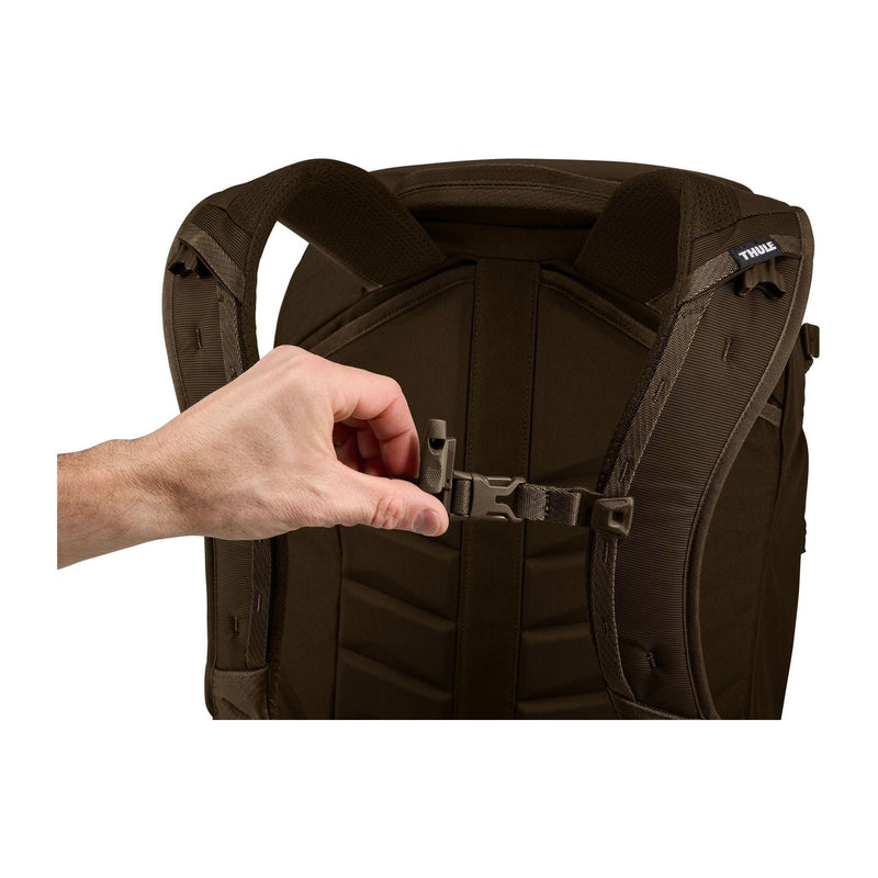 Thule Landmark 60L travel pack deep khaki Thule - Bars 4 Cars