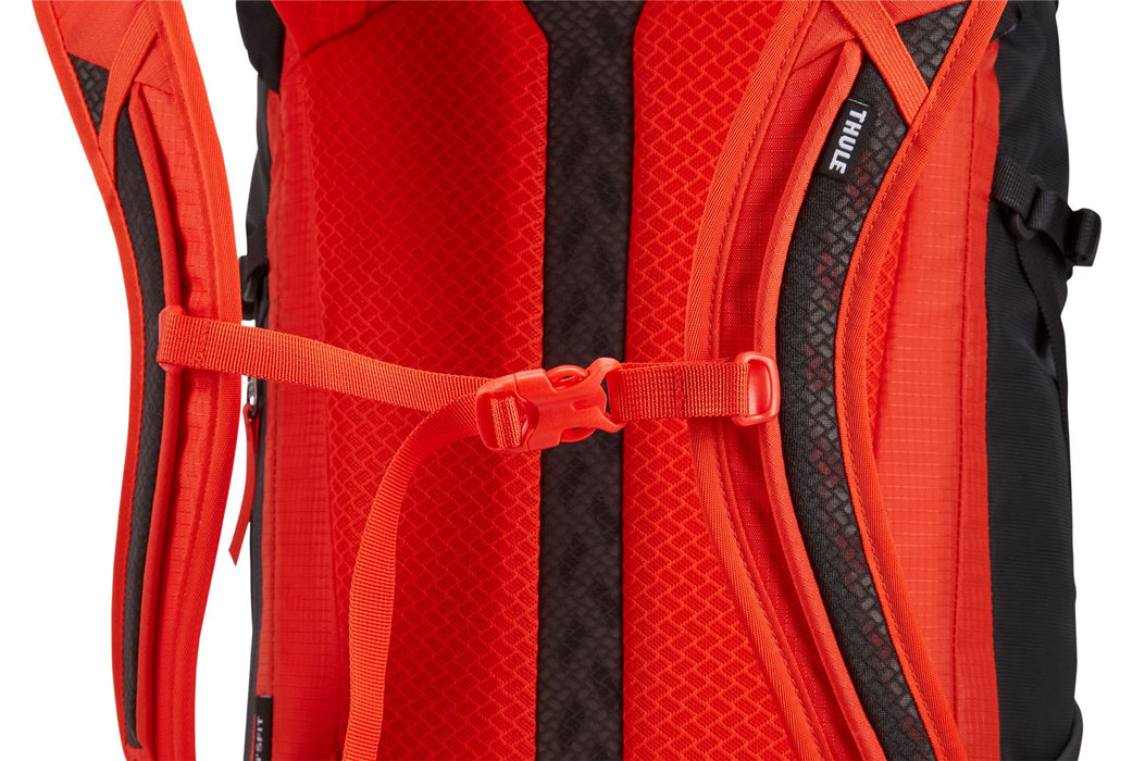 Thule AllTrail 25L men's hiking rucksack obsidian grey Thule - Bars 4 Cars