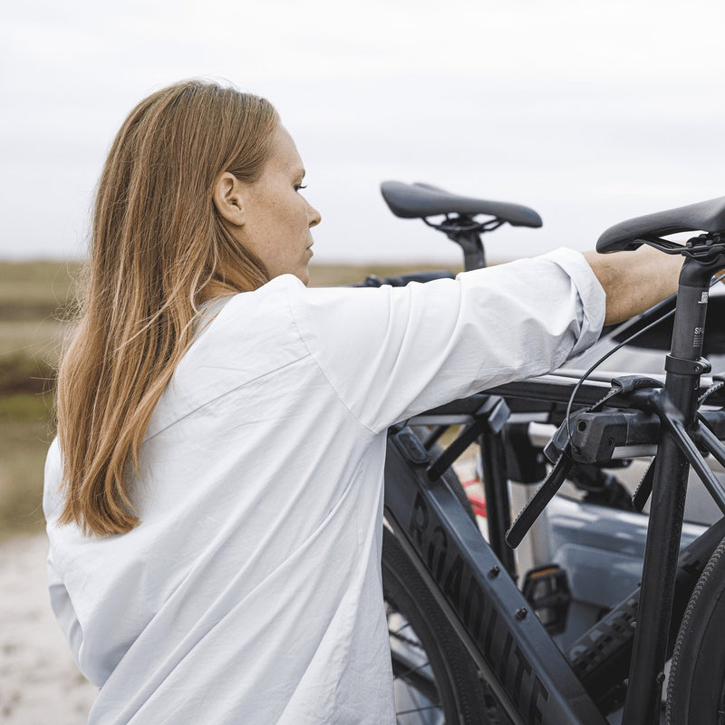 Thule OutWay Hanging Hanging Bike Rack - Image 6