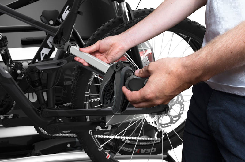 Thule VeloSpace XT two-bike platform towbar bike rack black/aluminium Towbar Bike Rack Thule - Bars 4 Cars