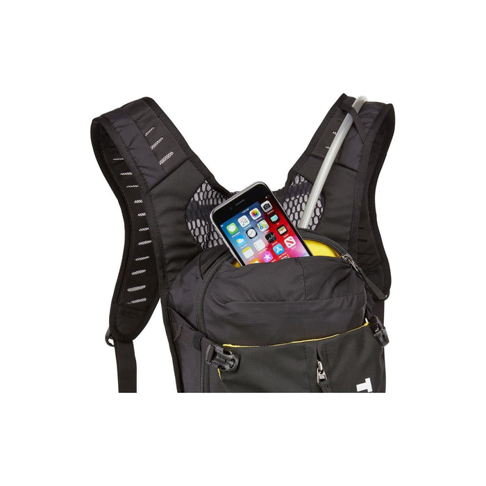 Thule Vital 8L Black Hydration Pack Thule - Bars 4 Cars
