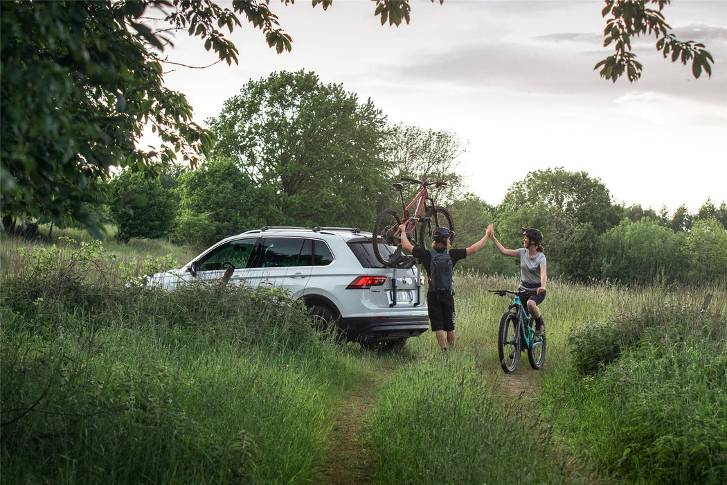 Thule Out Way Platform two-bike platform trunk bike rack black/aluminium Boot Bike Rack Thule - Bars 4 Cars