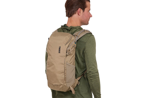 Thule AllTrail hydration pack 16L Faded Khaki tan Thule - Bars 4 Cars