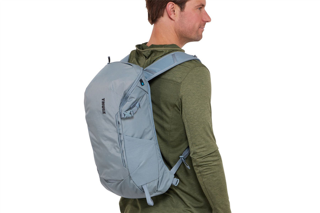 Thule AllTrail 18L daypack with rain cover Pond grey Thule - Bars 4 Cars