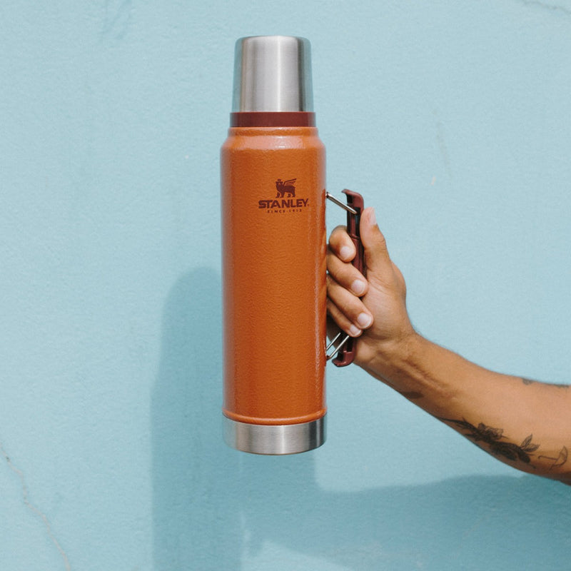 Stanley Legendary Classic Bottle 1.0L Stanley - Bars 4 Cars