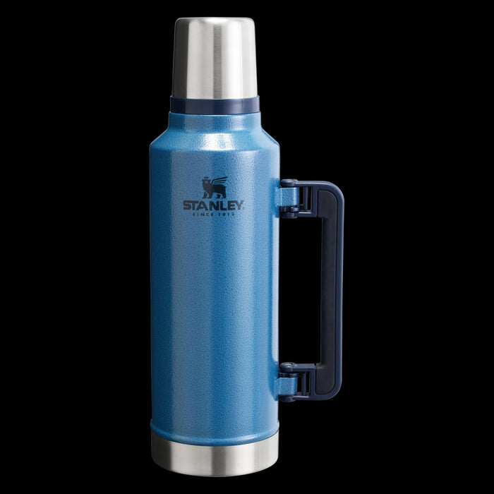 Stanley Legendary Classic Bottle 1.9L Stanley - Bars 4 Cars