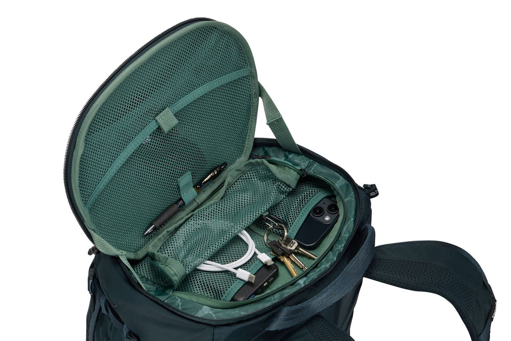 Thule Landmark 60L travel pack darkest blue Thule - Bars 4 Cars