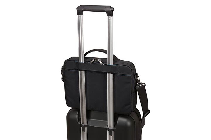 Thule Subterra attach MacBook 13" black Laptop bag Thule - Bars 4 Cars