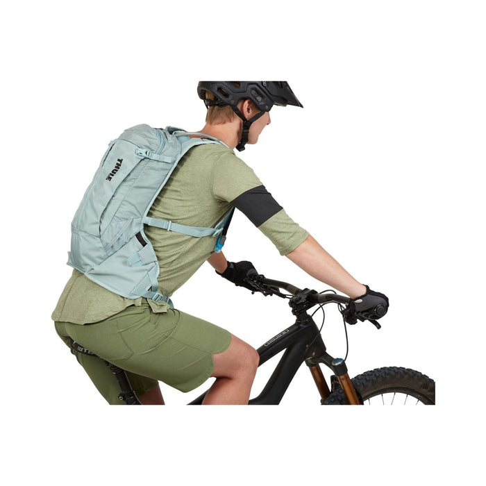 Thule Vital Women's Hydration Pack 8L Alaska Light Blue Hydration Pack Thule - Bars 4 Cars