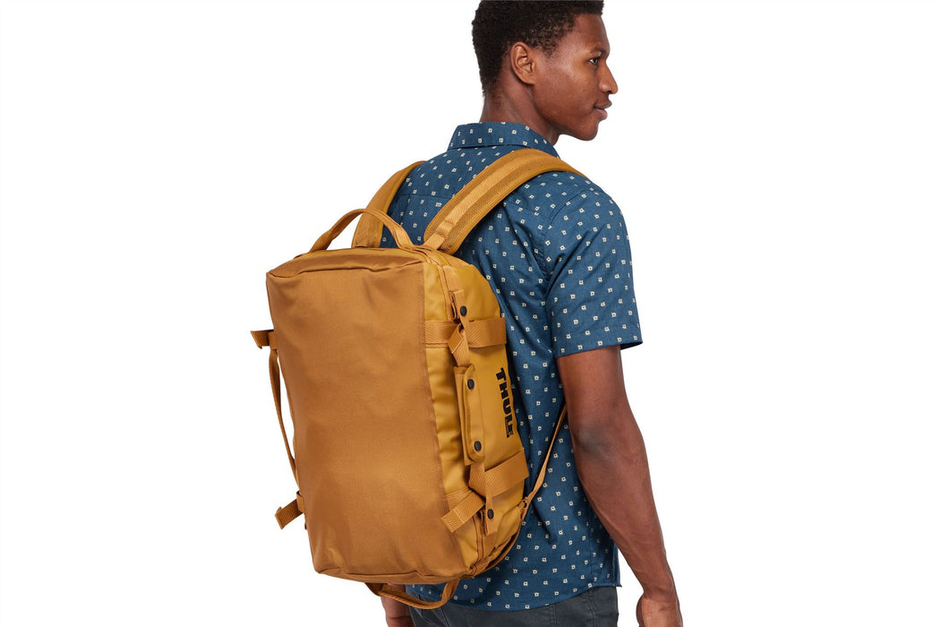 Thule Chasm 30L duffel bag golden brown Thule - Bars 4 Cars