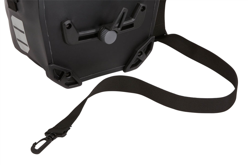 Thule Shield pannier 13L 2-pack blue Pannier Thule - Bars 4 Cars