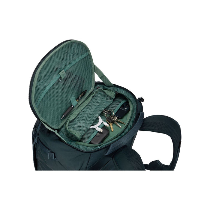 Thule Landmark 40L travel pack darkest blue Thule - Bars 4 Cars